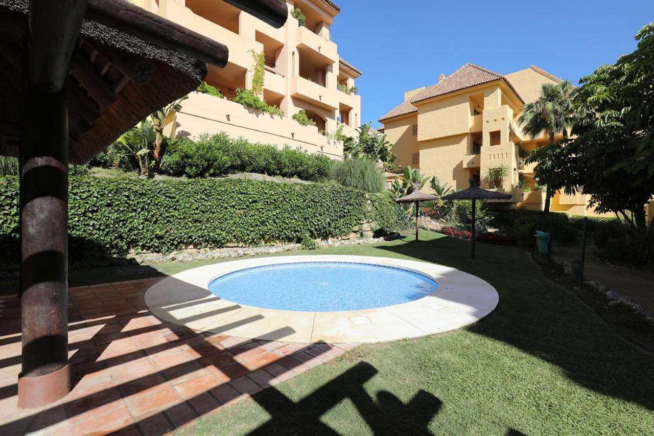 Duquesa Village Apartment - 2 Bed/2 Bath Apartment With Panoramic Sea Views マニルバ エクステリア 写真